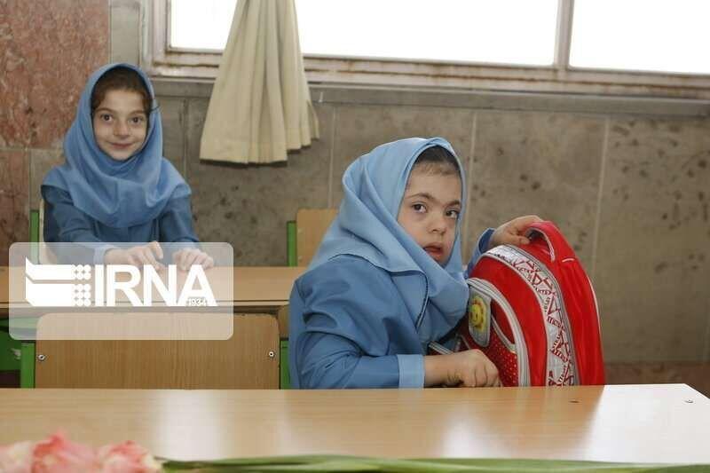 خبرنگاران معلمان مدارس استثنایی البرز درجشنواره تدریس منتخب شدند