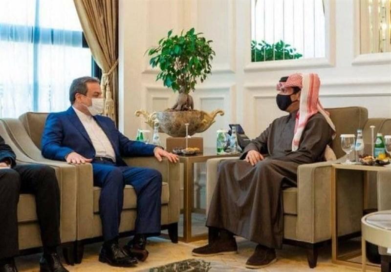 سفر عراقچی به قطر یک روز پس از گفتگوی تلفنی ظریف با وزیر خارجه قطر