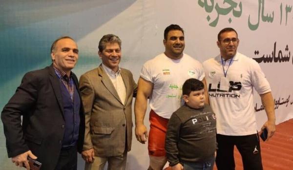 ببینید، کودک لرستانی باعث حیرت قوی ترین مرد ایران شد ، او نابغه ورزش دنیا می گردد
